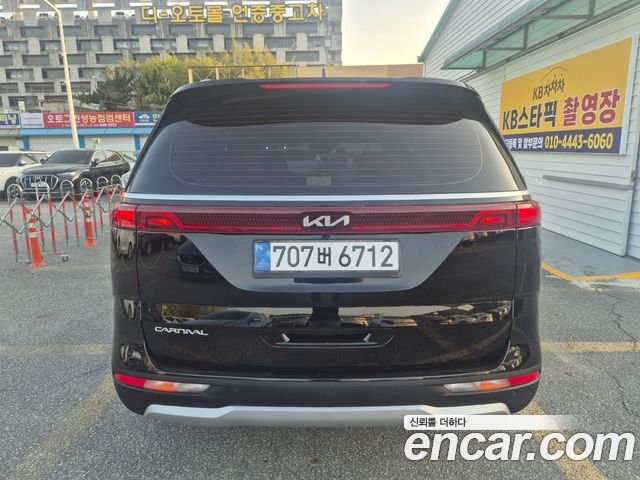Kia Carnival (IV) Diesel 11-Seater Prestige 2023 — фото 5