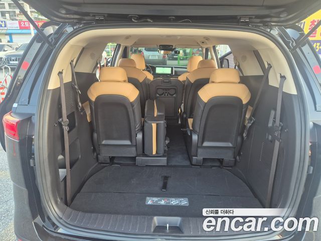 Kia Carnival (IV) Diesel 11-Seater Prestige 2023 — фото 16