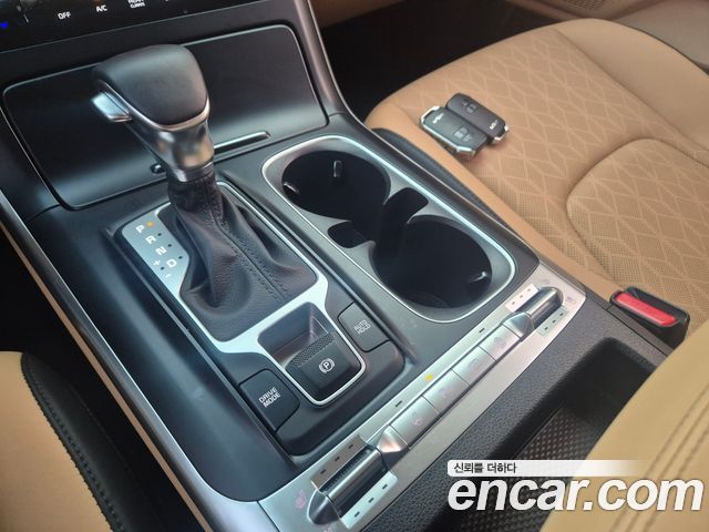 Kia Carnival (IV) Diesel 11-Seater Prestige 2023 — фото 19