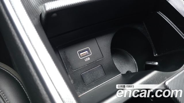 Hyundai Santa Fe Diesel 2.2 4WD Premium 2021 — фото 31