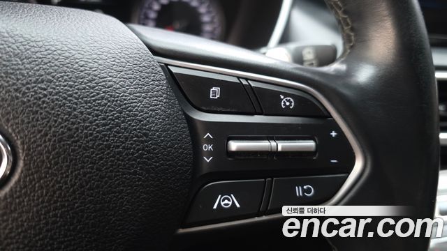 Hyundai Santa Fe Diesel 2.2 4WD Premium 2021 — фото 32