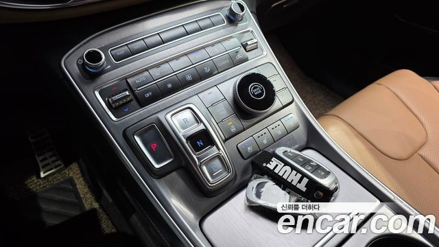 Hyundai Santa Fe Gasoline 2.5T 2WD Calligraphy 2021 — фото 9