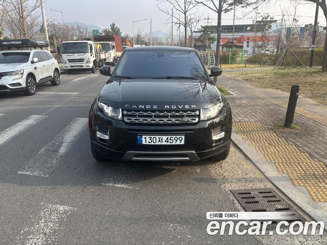 Land Rover Range Rover Evoque 2.2 SD4 Pure 2015 — фото 3