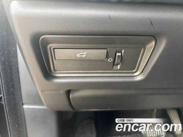 Land Rover Range Rover Evoque 2.2 SD4 Pure 2015 — фото 19