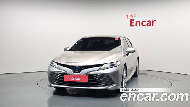 Toyota Camry (XV70) 2.5 XLE Hybrid 2018 — фото 3