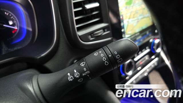 Renault Korea QM6 2.0 LPe RE Signature 2WD 2020 — фото 28