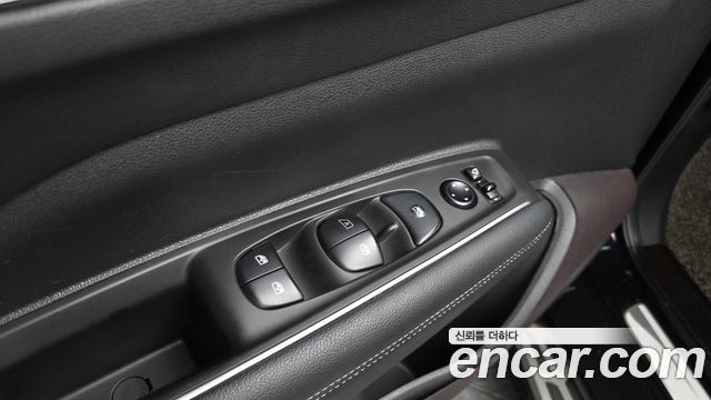Renault Korea QM6 2.0 LPe RE Signature 2WD 2020 — фото 29