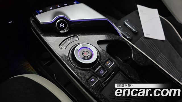 Kia EV6 Long Range 4WD GT Line 2022 — фото 9