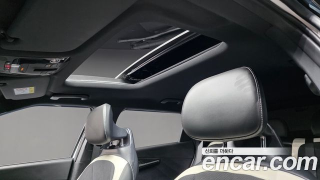 Kia EV6 Long Range 4WD GT Line 2022 — фото 18