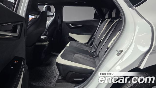 Kia EV6 Long Range 4WD GT Line 2022 — фото 26