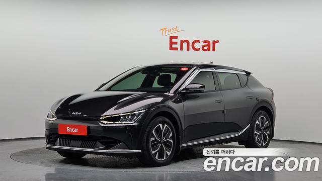 Kia EV6 Long Range 4WD Air 2022 — фото 1