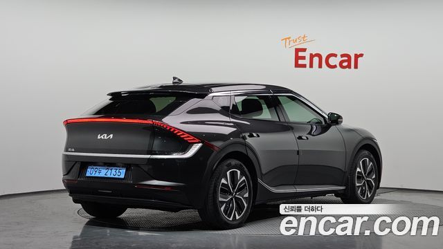 Kia EV6 Long Range 4WD Air 2022 — фото 2