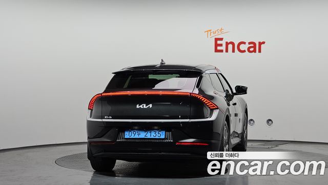 Kia EV6 Long Range 4WD Air 2022 — фото 4