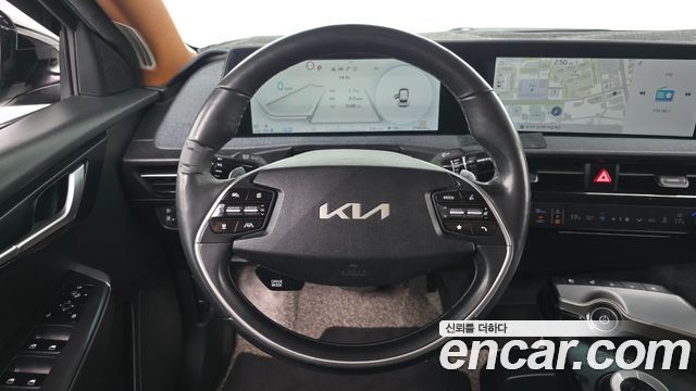 Kia EV6 Long Range 4WD Air 2022 — фото 13