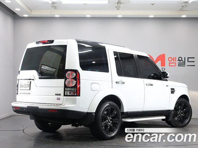 Land Rover Discovery 4 3.0 SDV6 SE 2014 — фото 3