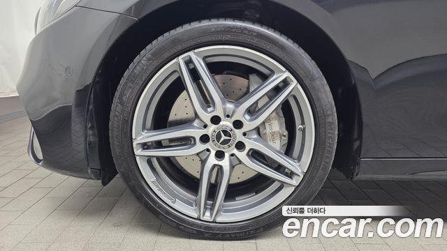 Mercedes-Benz E-Class (W213) E300 4MATIC AMG Line 2020 — фото 5