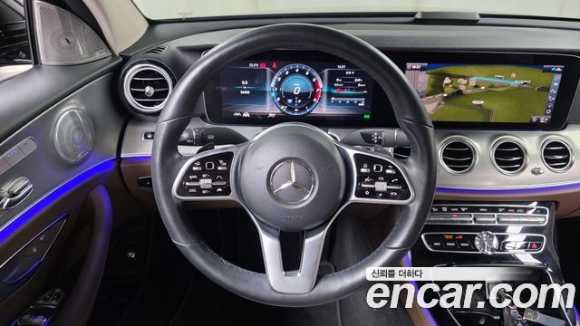 Mercedes-Benz E-Class (W213) E300 4MATIC AMG Line 2020 — фото 14