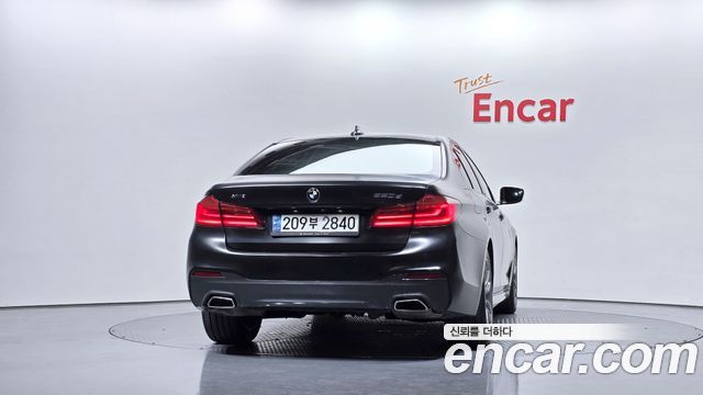 BMW 5 Series (G30) 520d xDrive M Sport Package Plus 2018 — фото 4