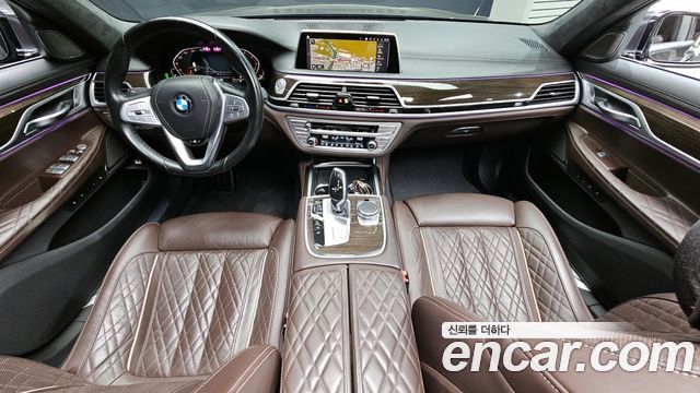 BMW 7 Series (G11) 740Ld xDrive Design Pure Excellence 2020 — фото 7