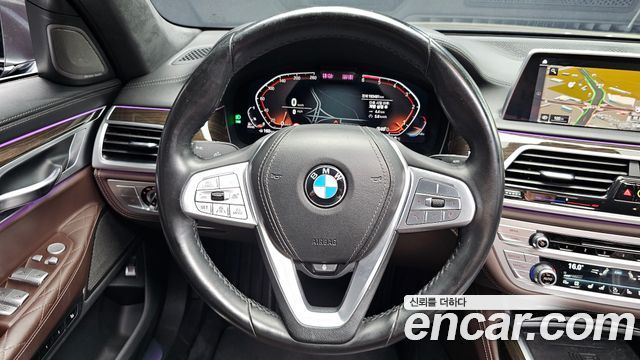 BMW 7 Series (G11) 740Ld xDrive Design Pure Excellence 2020 — фото 12