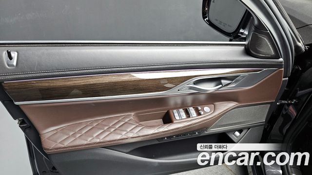BMW 7 Series (G11) 740Ld xDrive Design Pure Excellence 2020 — фото 24
