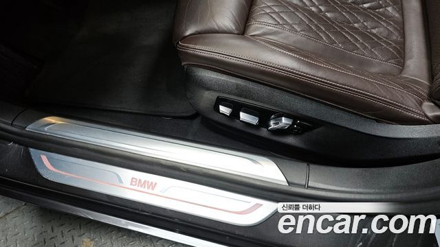 BMW 7 Series (G11) 740Ld xDrive Design Pure Excellence 2020 — фото 33