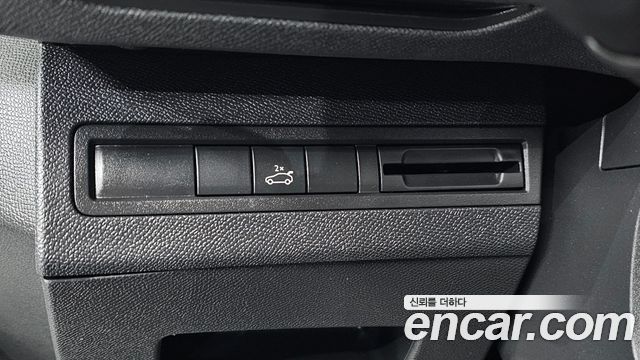 Peugeot 5008 (II) 1.5 BlueHDi GT Line 2019 — фото 14