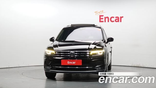 Volkswagen Tiguan (II) 2.0 TDI 4Motion Prestige 2018 — фото 3