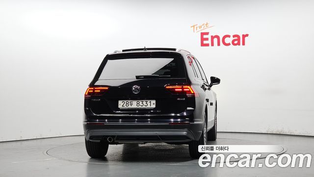 Volkswagen Tiguan (II) 2.0 TDI 4Motion Prestige 2018 — фото 4