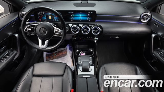 Mercedes-Benz A-Class (W177) A220 Hatchback 2022 — фото 7