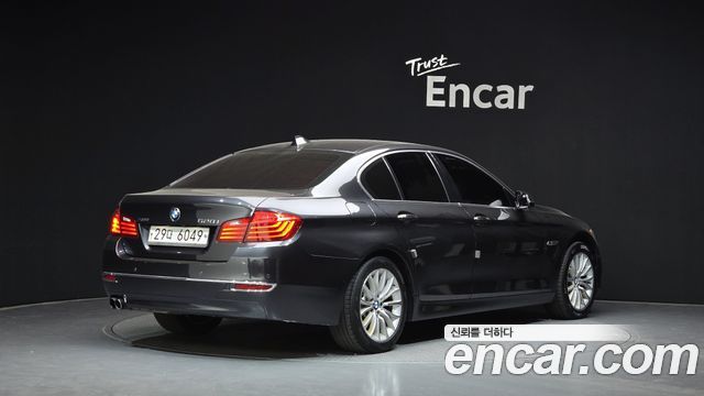 BMW 5 Series (F10) 528i xDrive Luxury Plus 2015 — фото 2