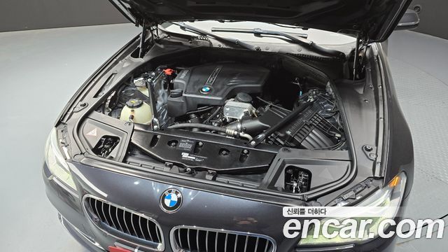 BMW 5 Series (F10) 528i xDrive Luxury Plus 2015 — фото 6