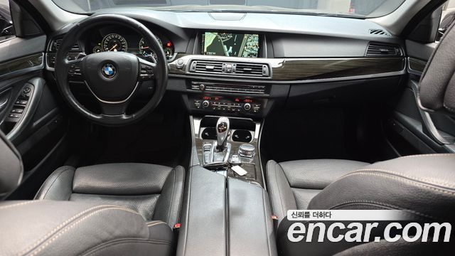 BMW 5 Series (F10) 528i xDrive Luxury Plus 2015 — фото 7