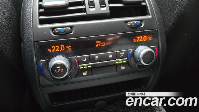 BMW 5 Series (F10) 528i xDrive Luxury Plus 2015 — фото 17