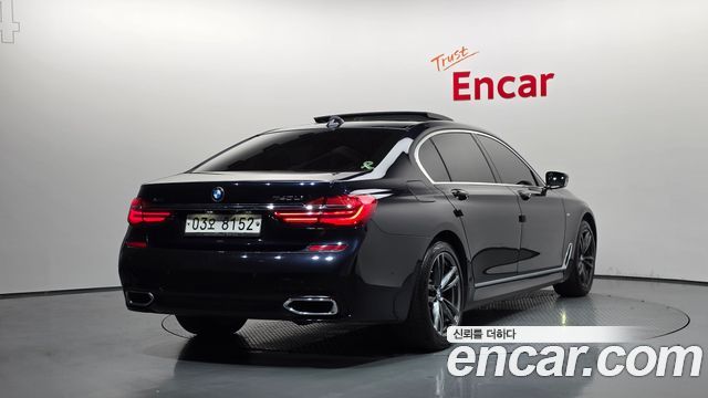 BMW 7 Series (G11) 740Li xDrive M Sport Package 2018 — фото 2