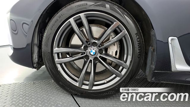 BMW 7 Series (G11) 740Li xDrive M Sport Package 2018 — фото 5
