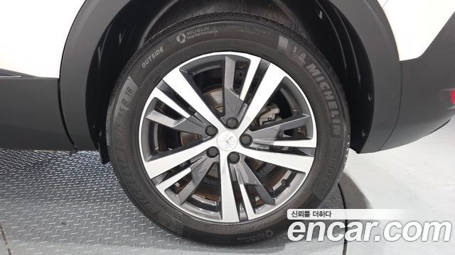 Peugeot 5008 (II) 1.2 Pure Tech Allure 2022 — фото 21