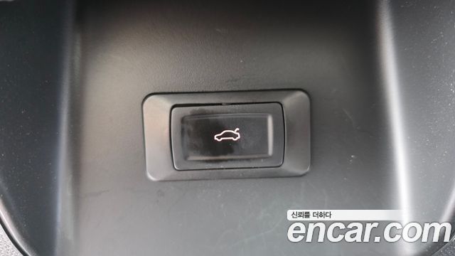 Peugeot 5008 (II) 1.2 Pure Tech Allure 2022 — фото 28