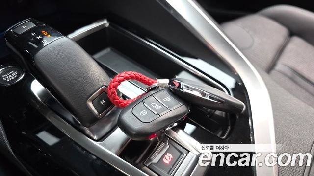 Peugeot 5008 (II) 1.2 Pure Tech Allure 2022 — фото 34