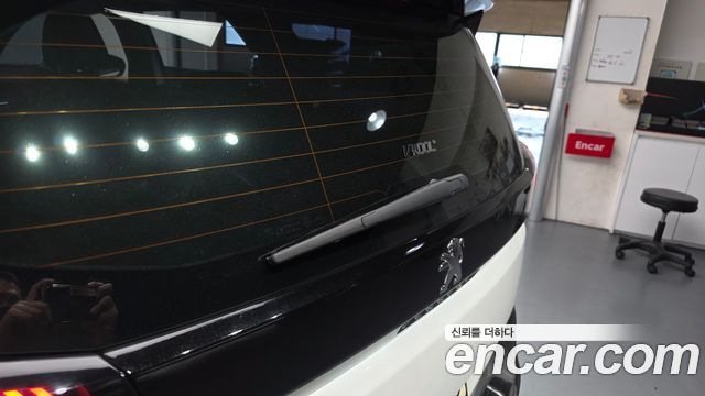 Peugeot 5008 (II) 1.2 Pure Tech Allure 2022 — фото 45