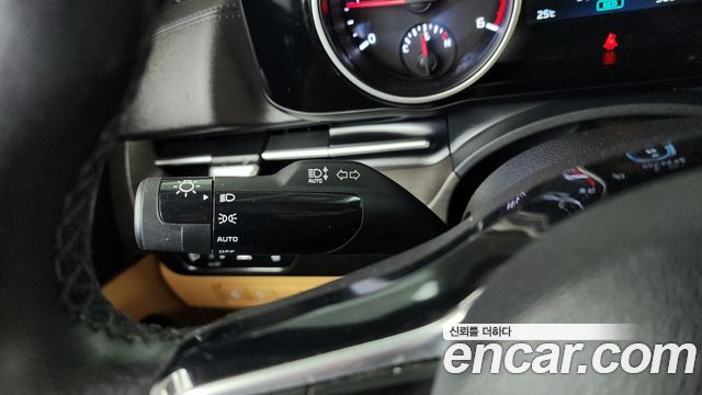 Kia Carnival (IV) Diesel 9-Seater Prestige 2022 — фото 18