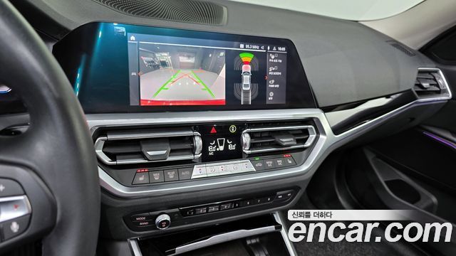 BMW 3 Series (G20) 320i 2021 — фото 17