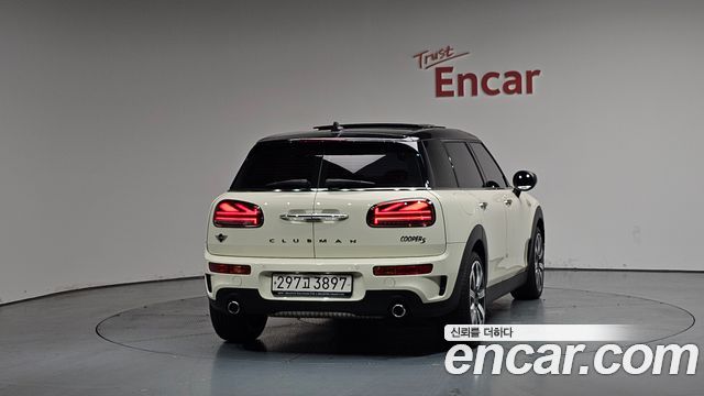 MINI Cooper S Clubman Standard 2nd 2021 — фото 4