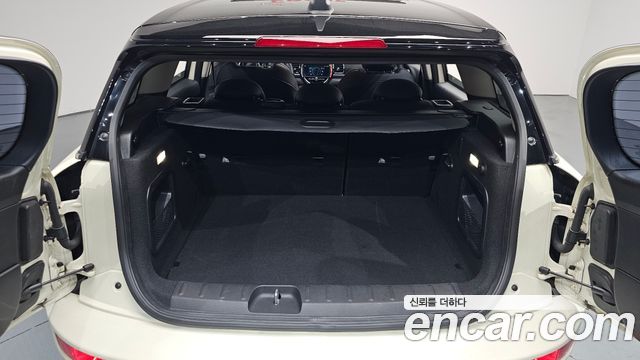 MINI Cooper S Clubman Standard 2nd 2021 — фото 24