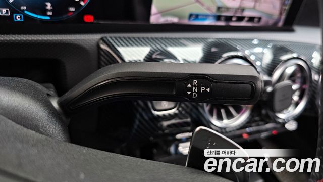 Mercedes-Benz A-Class (W177) AMG A45 4MAITC+ Hatchback 2020 — фото 9