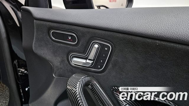 Mercedes-Benz A-Class (W177) AMG A45 4MAITC+ Hatchback 2020 — фото 18