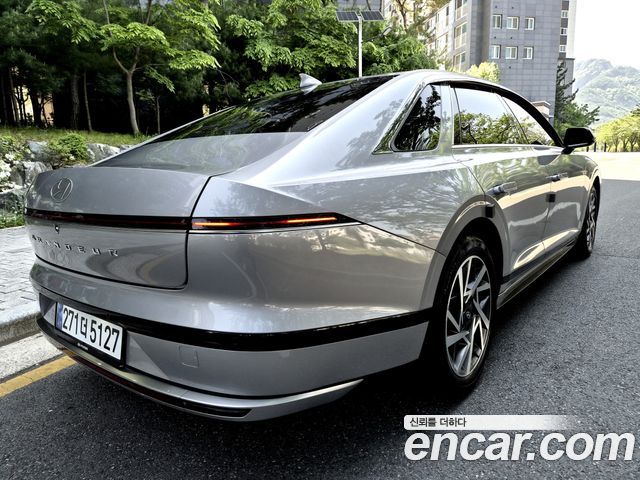 Hyundai Grandeur (GN7) 3.5 LPG 2WD (Taxi) Deluxe 2023 — фото 4
