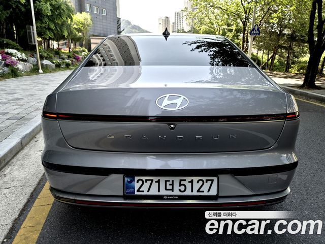 Hyundai Grandeur (GN7) 3.5 LPG 2WD (Taxi) Deluxe 2023 — фото 5