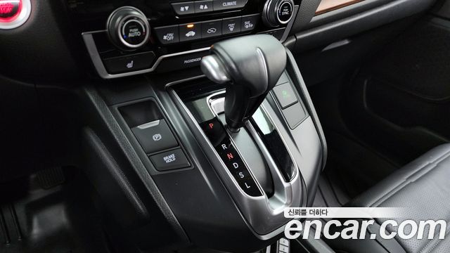 Honda CR-V (V) 1.5 Touring 4WD 2019 — фото 9