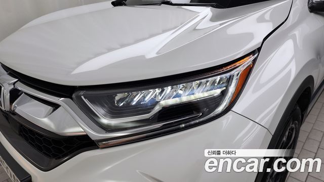 Honda CR-V (V) 1.5 Touring 4WD 2019 — фото 28